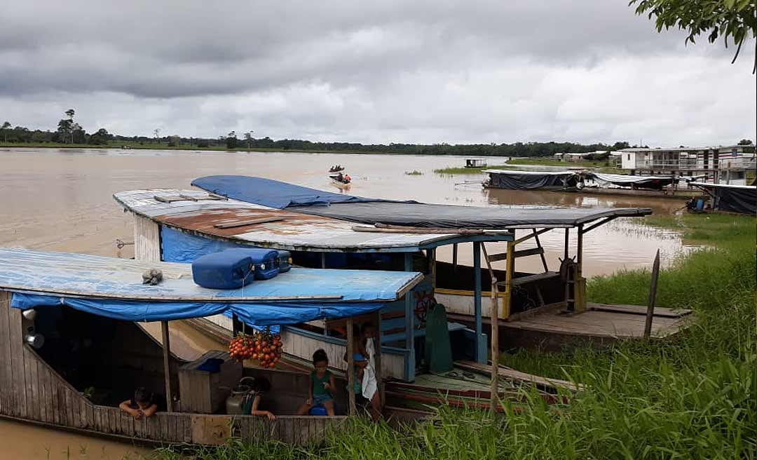 Rio Tarauacá ultrapassa cota de alerta no interior do Acre e preocupa Defesa Civil