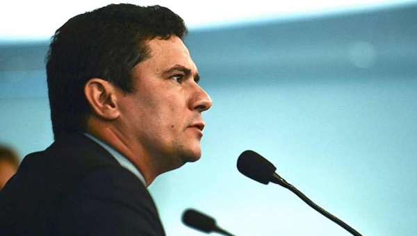 Moro diz que Lula "não tem imunidade para cometer crime contra honra"