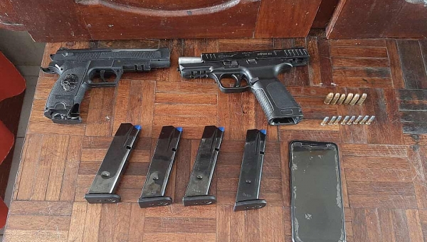 Apreensão de armas e munições durante cumprimento de mandado de prisão