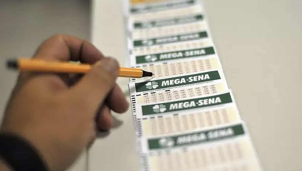 Prêmio milionário da Mega-Sena acumulada vai para Acre e Ceará