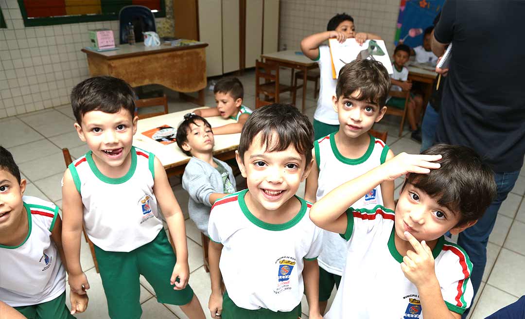 Em Rio Branco, 25 mil crianças voltaram às aulas nesta segunda-feira