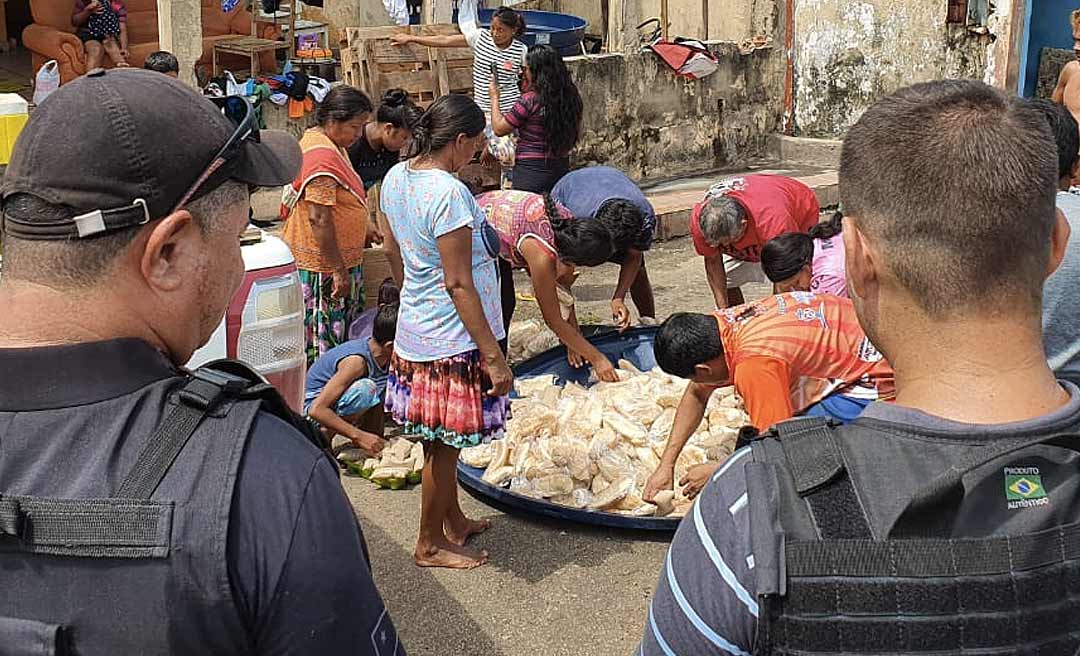 Mais de 1, 2 mil kits com pães e café com leite recusados por presos são doados a venezuelanos