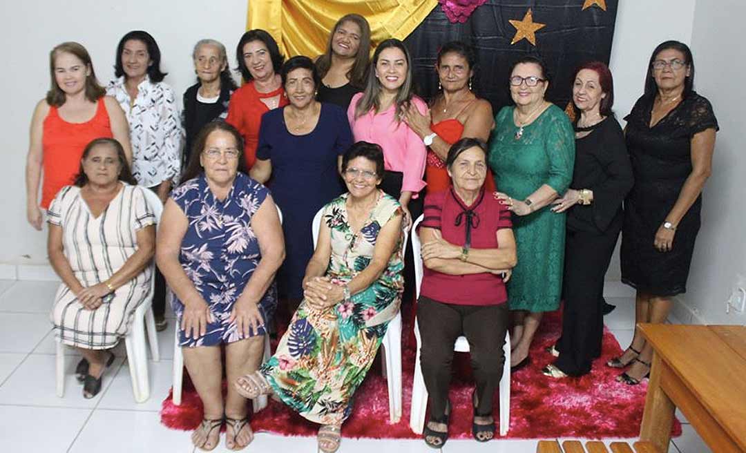 Show Mulheres que Brilham destaca o poder feminino em Brasileia 