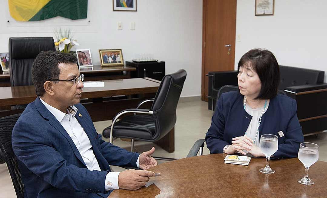 Deputado estadual Luiz Gonzaga recebe cônsul do Japão na Assembleia Legislativa