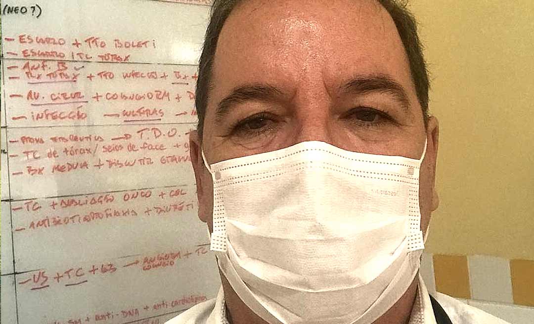 Tião Viana usa máscara de proteção e diz: "Prevenção é proteger os outros"