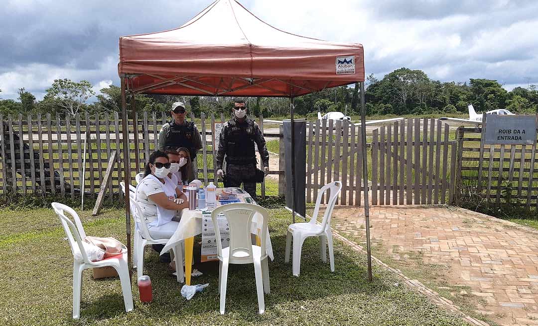 No Jordão, antes de acessar o município, viajantes passam por triagem