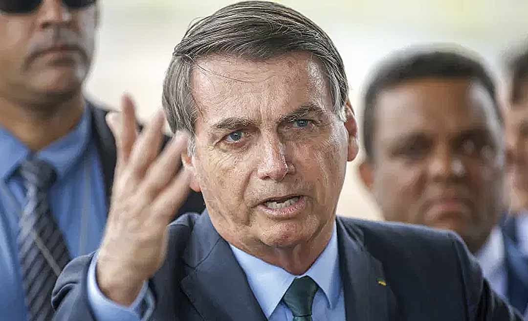 Bolsonaro inclui atividades religiosas em lista de serviços essenciais