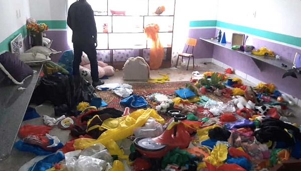 Bandidos invadem creche e furtam brinquedos de crianças no interior do Acre durante a quarentena