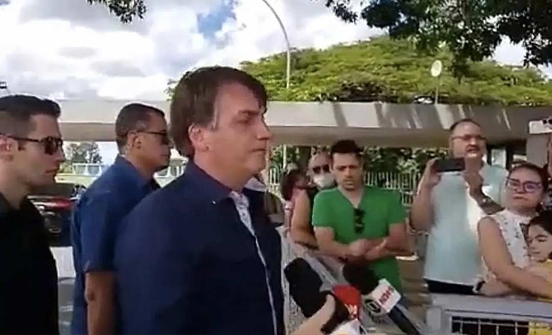 Bolsonaro diz após passeio: 'Todos nós iremos morrer um dia'