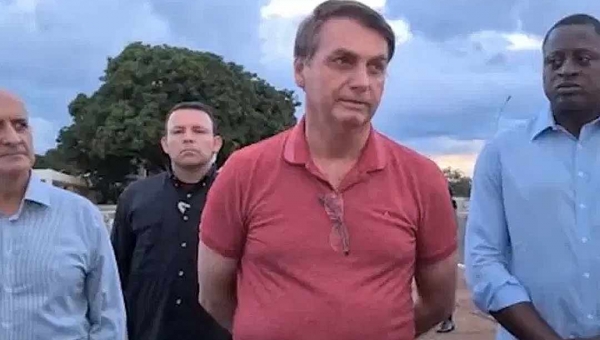 A hora de quem está se achando vai chegar, diz Bolsonaro sem citar nomes