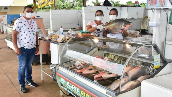 Prefeitura de Rio Branco fecha com saldo positivo venda de peixe na Semana Santa