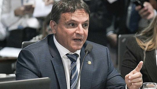 Bittar afirma que foi "estranho" Moro "sair atirando" e acrescenta: "Bolsonaro que foi eleito, não Moro"