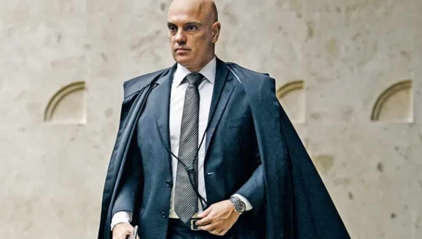 Alexandre de Moraes, do STF, suspende nomeação de Ramagem na Polícia Federal