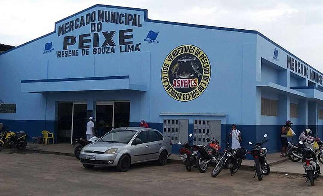 Peixeiro testa positivo para Covid-19 e mercado municipal fecha as portas