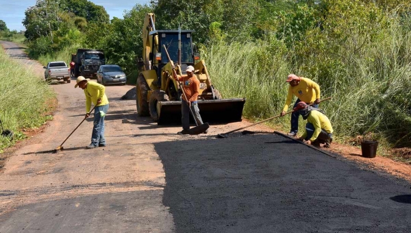 Prefeitura de Rio Branco inicia obras e pavimentação de ramais no Cinturão Verde do município