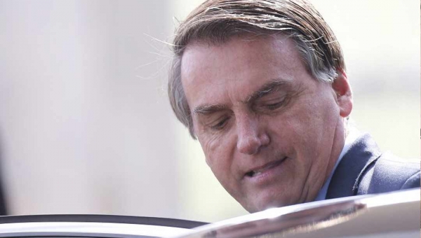 Sites bolsonaristas e de jogo do bicho receberam verba publicitária de Bolsonaro