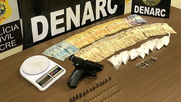 Polícia estoura boca de fumo e apreende drogas e munição no bairro Placas, em Rio Branco