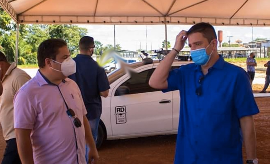 Gladson vistoria obras do hospital de campanha destinado a pacientes com covid-19 em Rio Branco