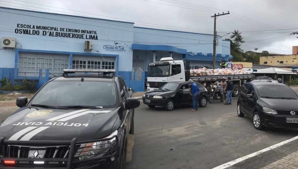 Polícia Civil participa de ação integrada de fiscalização em Cruzeiro do Sul