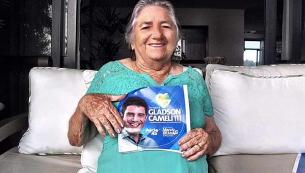 Dona Marieta Cameli, avó de Gladson e matriarca da família Cameli está em UTI em hospital de Manaus