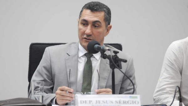 Jesus Sérgio solicita ao Ministério da Educação o adiamento do ENEM