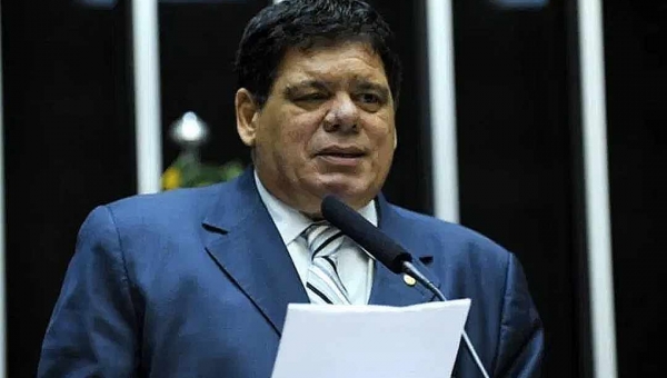 Deputado federal Flaviano Melo publica nota de pesar pelo falecimento de Abraim Farhat