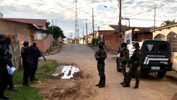 Polícia Civil prende 12 acusados de envolvimento com organização criminosa no Acre