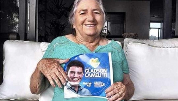 Morre dona Marieta Cameli, avó de Gladson e matriarca da família Cameli