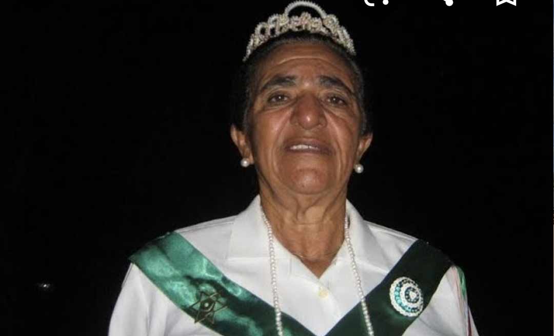 Morre dona Adália Grangeiro uma das fundadoras da Doutrina ao lado do pai Antônio Gomes