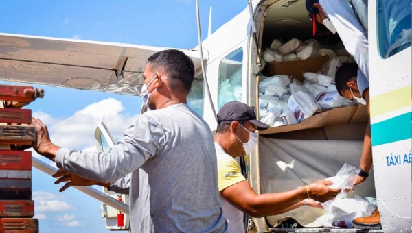 Governo do Acre compra mais 400 mil máscaras para profissionais de Saúde