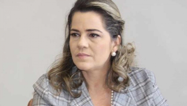 Mara Rocha pede na Justiça o cancelamento das multas aplicadas durante o rodízio de veículos em Rio Branco