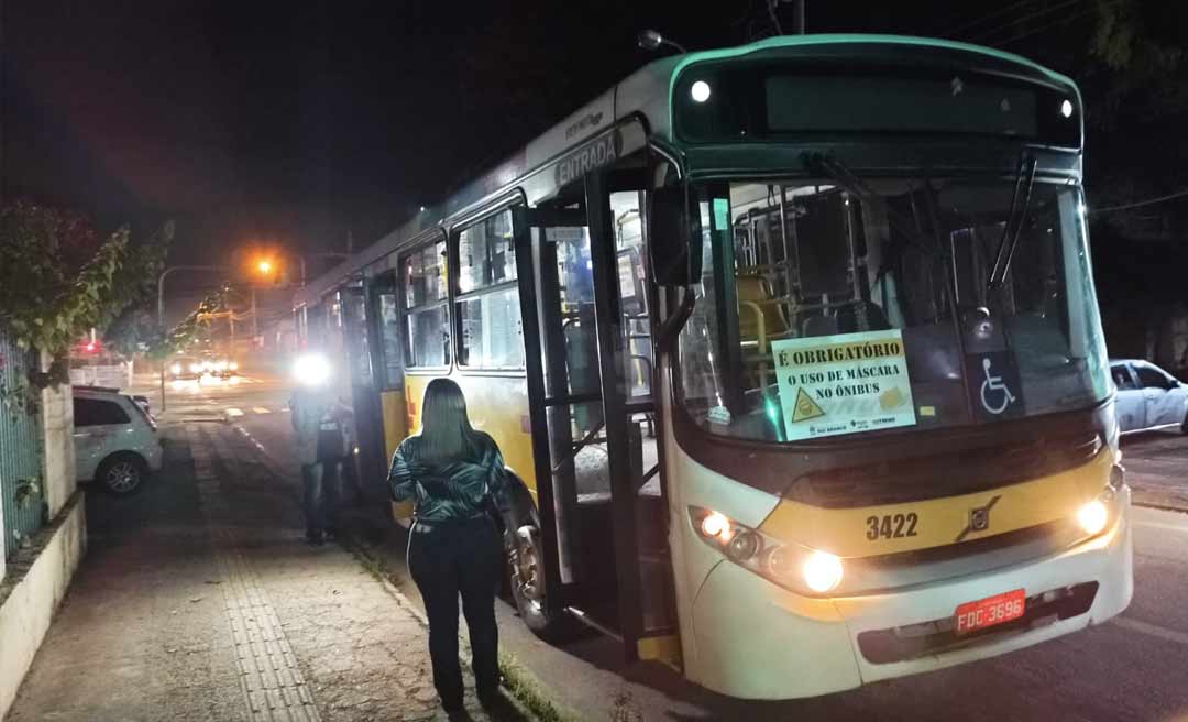 Homem armado faz arrastão em ônibus da Sobral, em Rio Branco