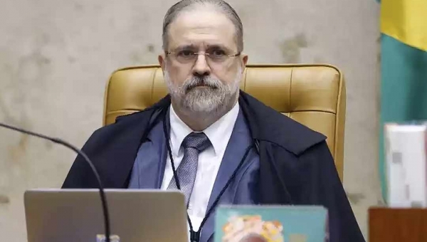 Aras: MP não deve questionar ato de governo sobre temas sem consenso científico