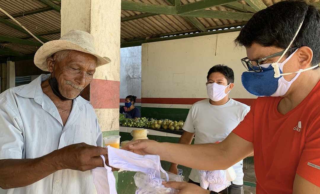 Jenilson diz que governo e prefeituras poderiam ter adotado doações de máscaras em massa