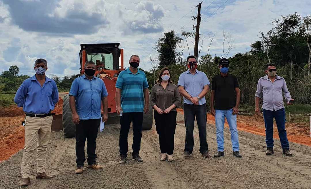 Deputado federal Alan Rick visita obras no ramal da Piçarreira na região do Benfica