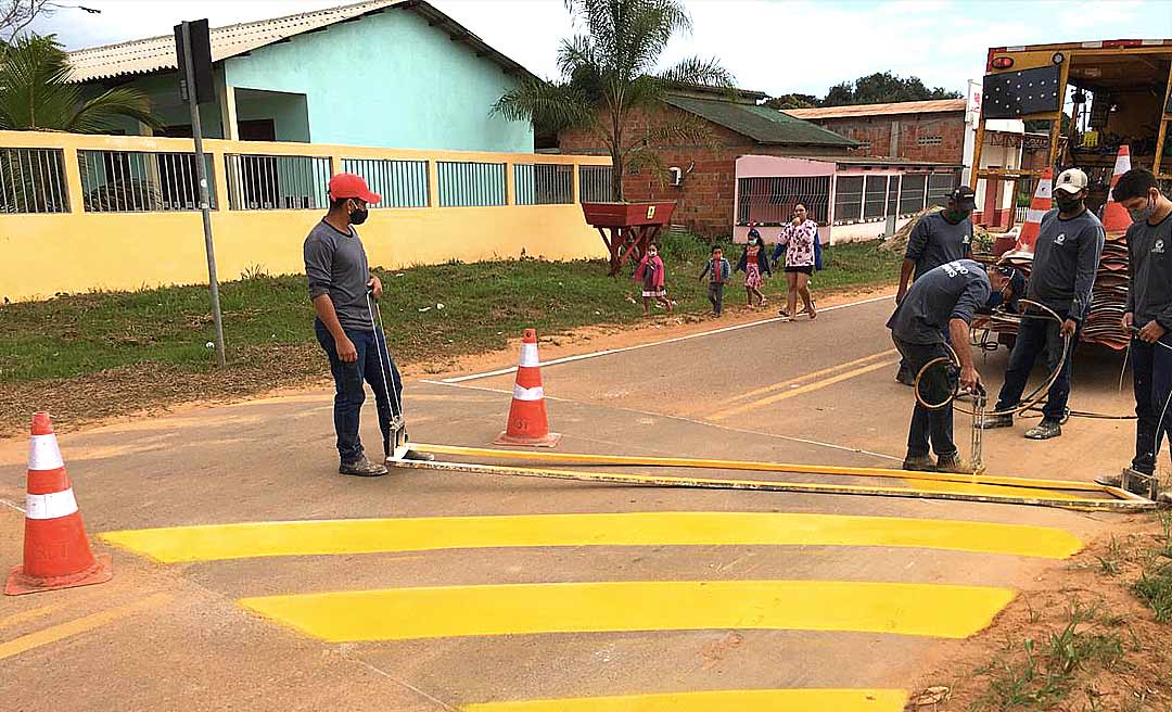 RBTrans conclui sete quilômetros de sinalização viária e instalação de placas no Pólo Benfica