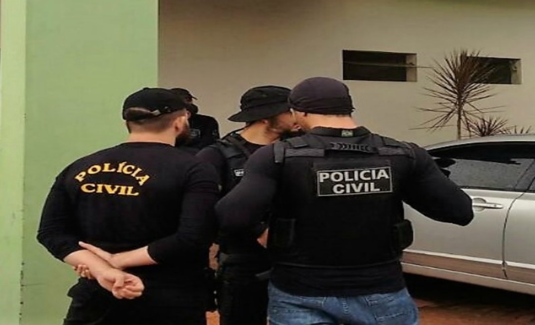 Polícia Civil cumpre oito mandados de prisão e busca e apreensão em Capixaba