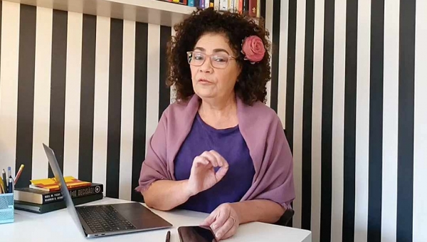 “O que o governo quer realmente, incluindo Assistência Social na Educação, é gastar menos com a Educação” diz Perpétua