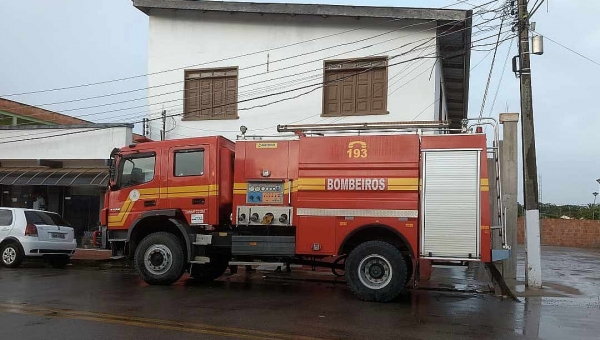 Bombeiros de Feijó vão auxiliar nas buscas por policiais em Envira no Amazonas