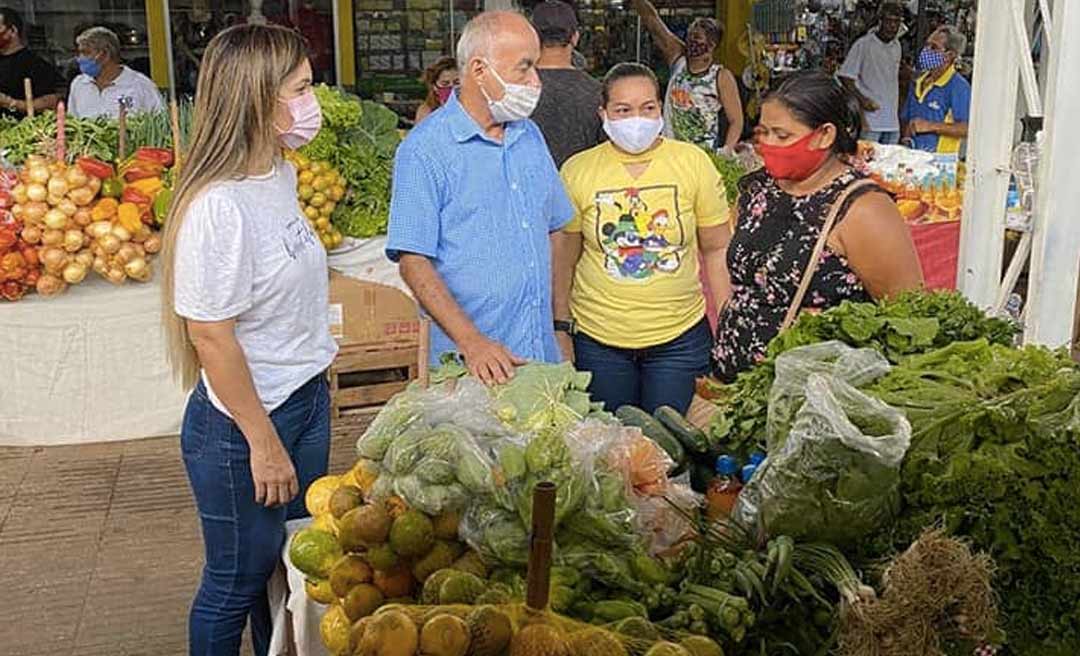 Contra a vontade de Cameli, mas sustentados por Petecão, Bocalom e Marfisa fazem pré-campanha no Mercado Elias Mansour 