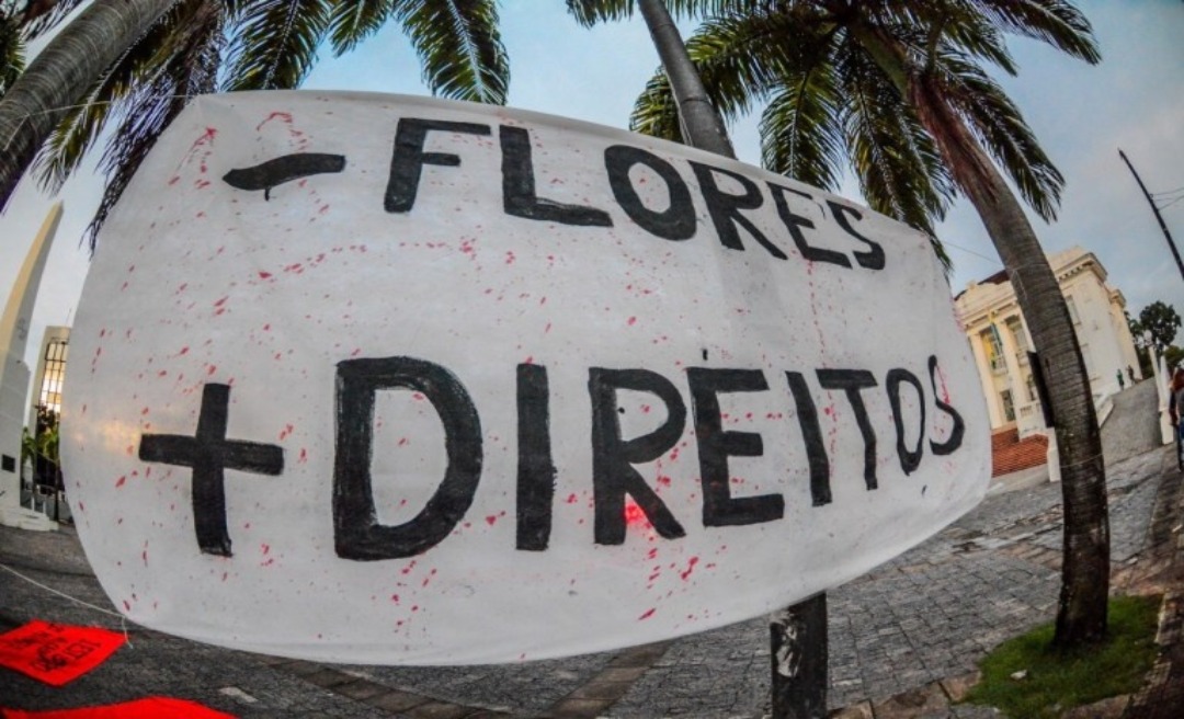 Vestidas de preto, feministas vão protestar na frente do José de Melo na sexta-feira contra a contratação de Bruno