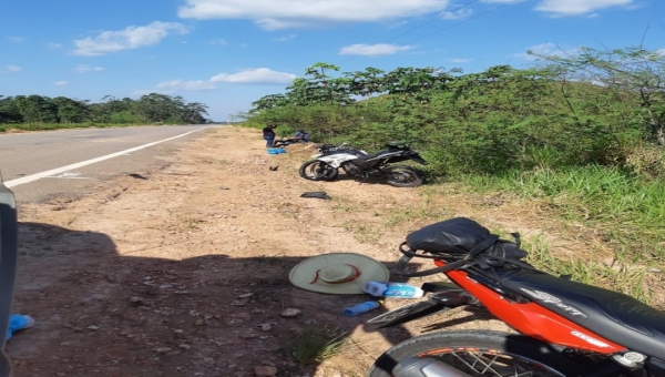 Casal morre em grave acidente na BR-364, em Tarauacá 