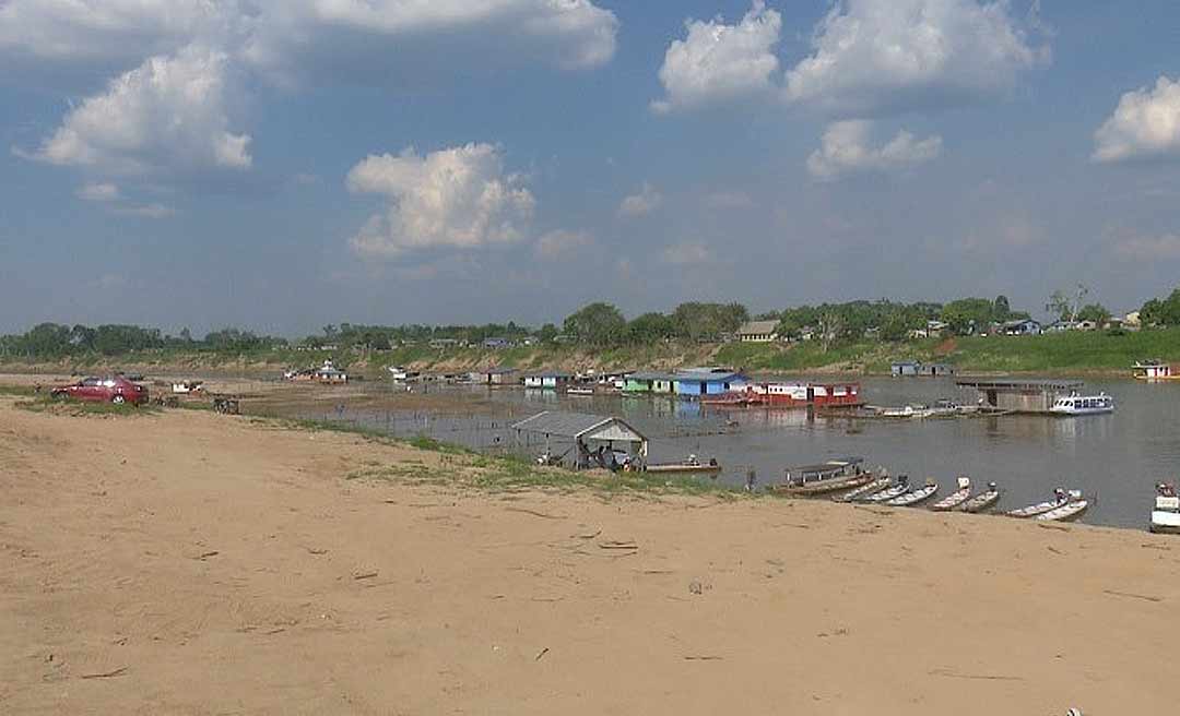 Seca do Rio Juruá se intensifica e prejudica navegação na região