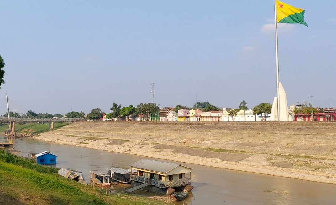 Nível do Rio Acre chega a 1,63m e Rio Branco pode sofrer com o desabastecimento de água