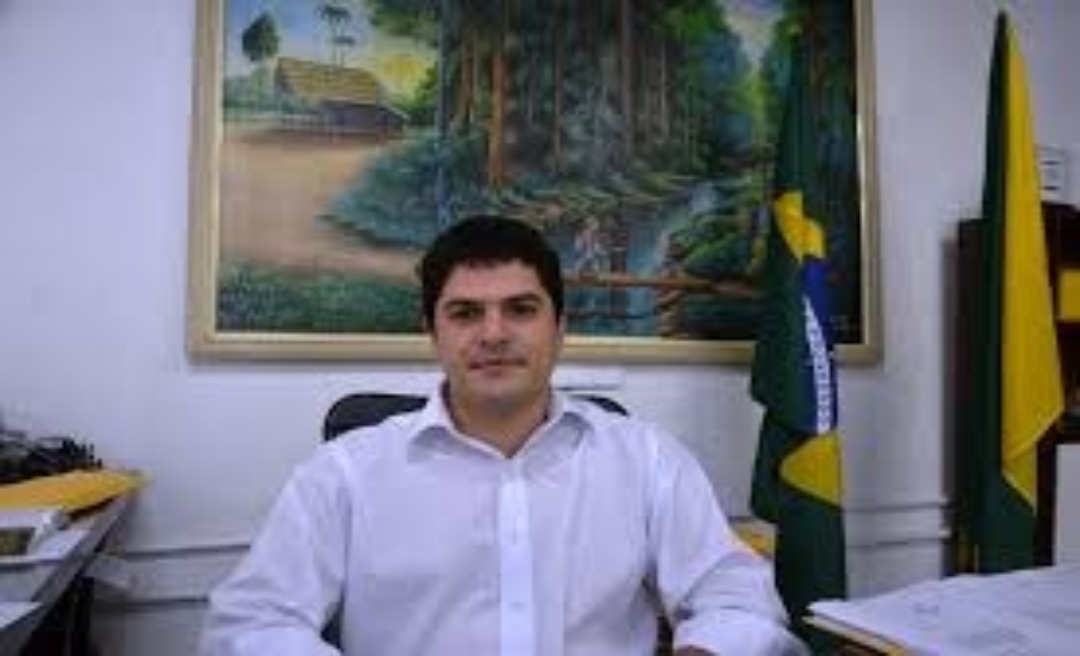 Advogado Eduardo Ribeiro deve ser o vice de Socorro Neri