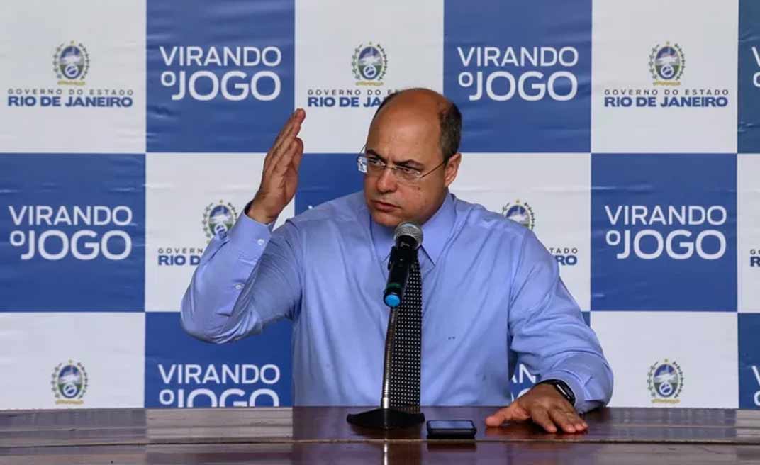 STJ afasta Witzel do cargo por suspeitas de irregularidades na saúde; Pastor Everaldo é preso