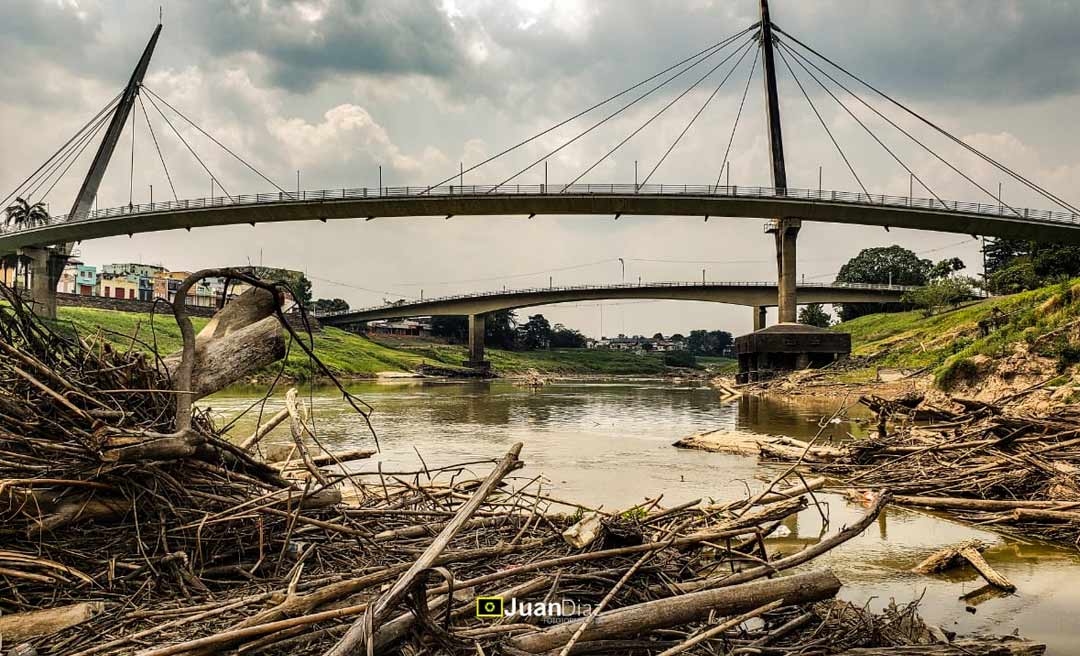 Imagens do rio Acre morrendo; veja vídeo e fotos de Juan Diaz