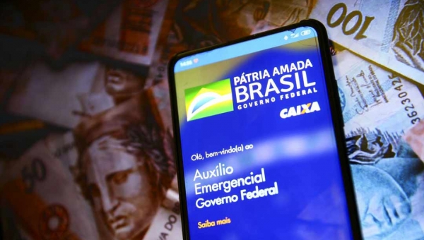 Caixa paga hoje auxílio emergencial para nascidos em fevereiro