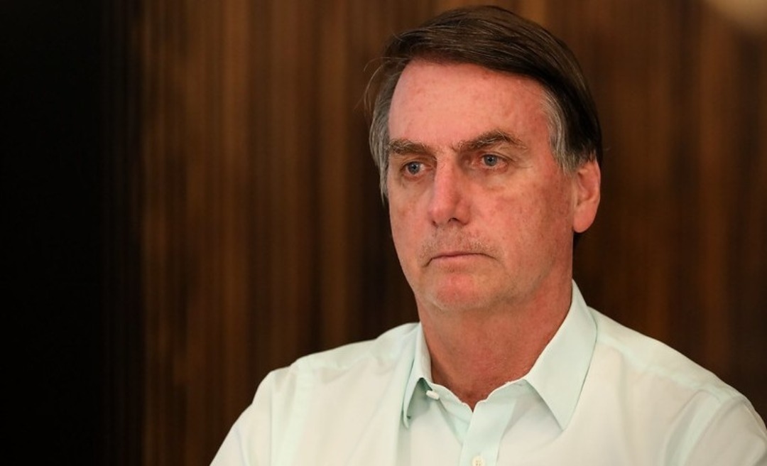 Bolsonaro pede a donos de supermercados que baixem preços por patriotismo