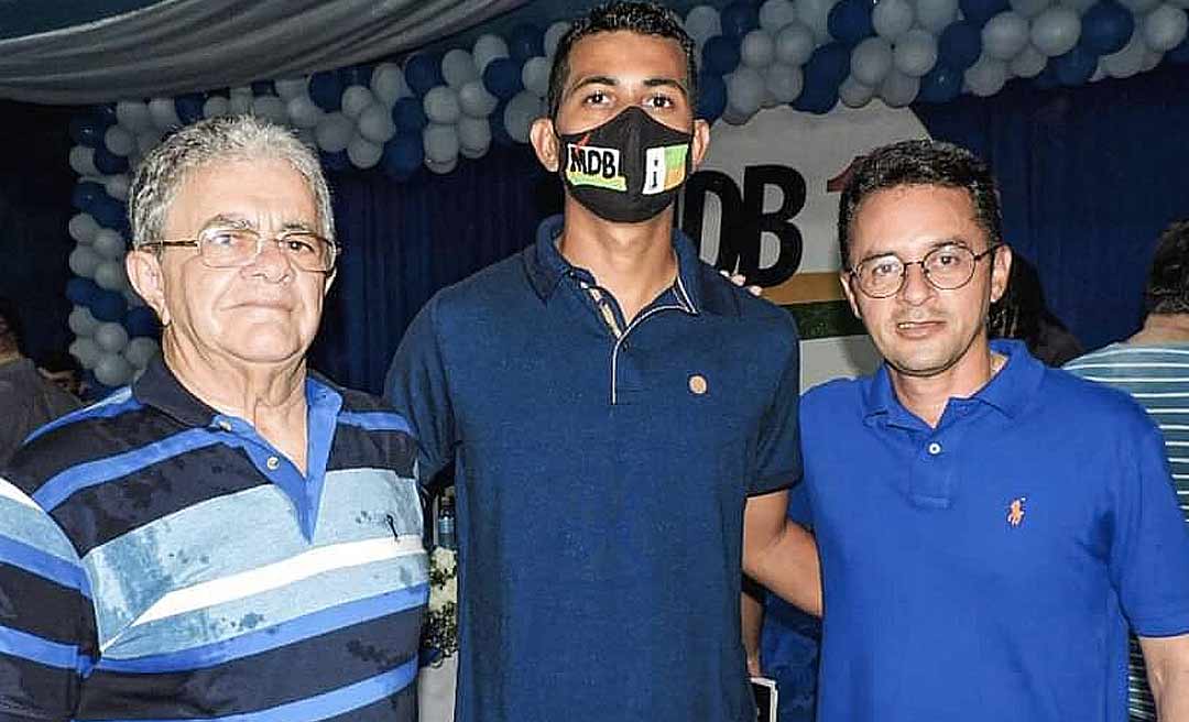 Francimar Fernandes é oficializado candidato a prefeito pelo MDB e Pelé Campos vice em Feijó